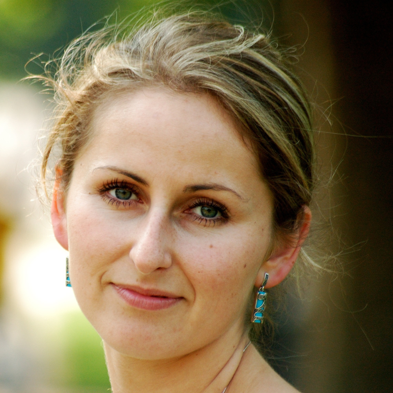 Camila, 33 anos, mãe de 2